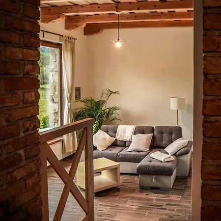 Holiday home Gamajama Dobravlje